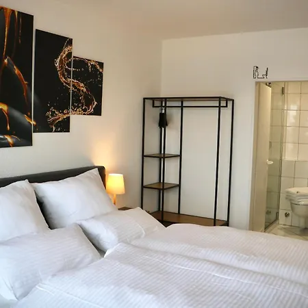 Appartement Neu Executive Stay 90M2 Balkon Lift Zentral Parkplatz Bad Lippspringe