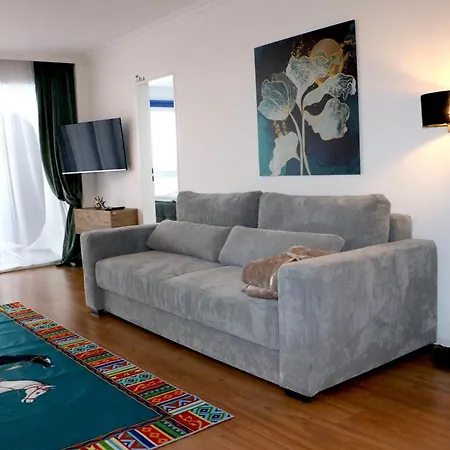 Appartement Neu Executive Stay 90M2 Balkon Lift Zentral Parkplatz