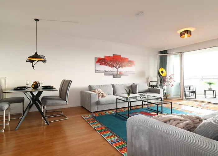 Neu Executive Stay 90M2 Balkon Lift Zentral Parkplatz Bad Lippspringe